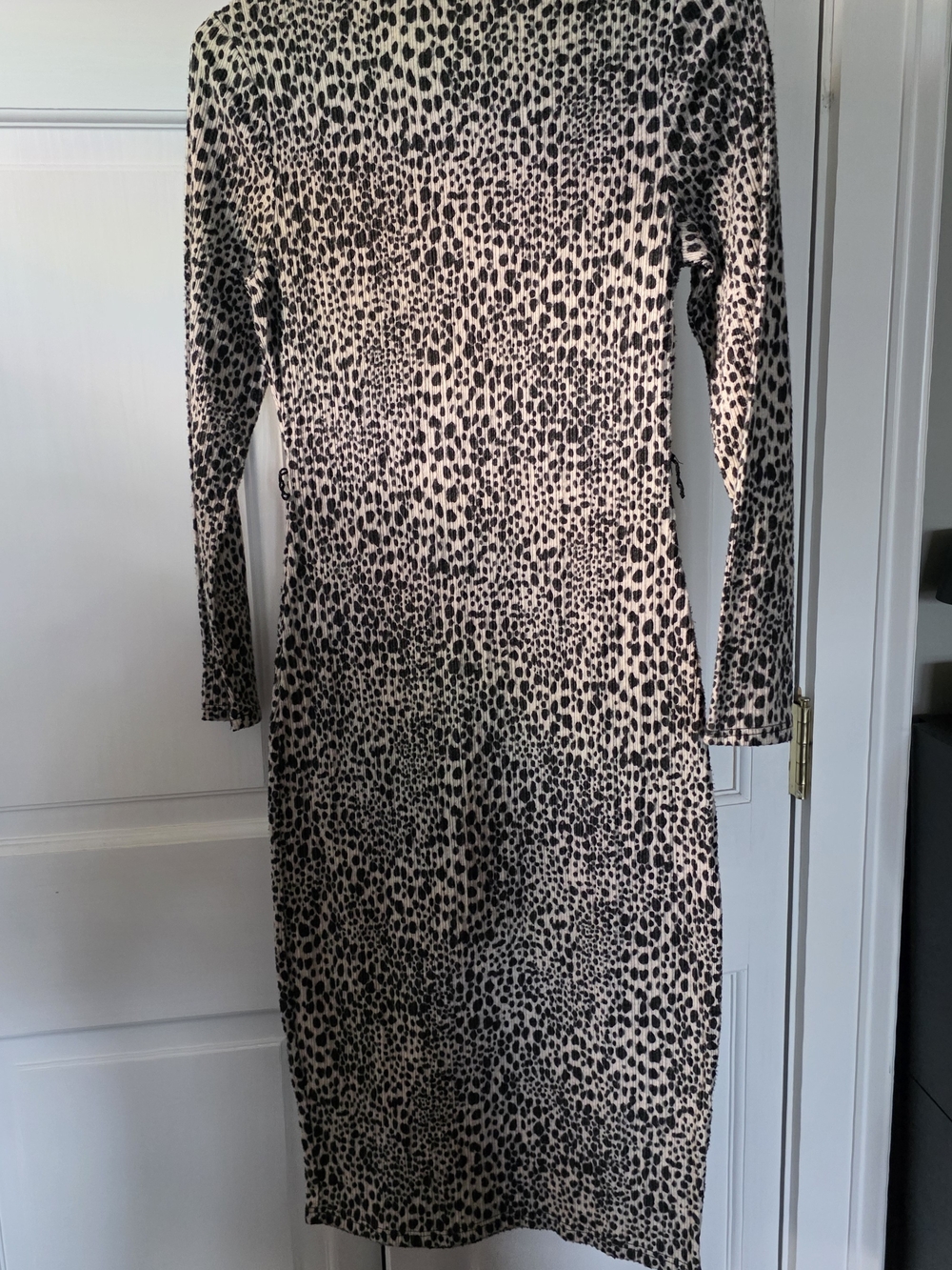 Long Sleeve Leopard Print Midi Dress - Black and Cream